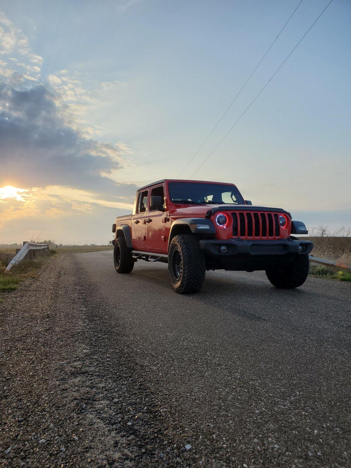 Jeep Gladiator Gladiator Glamour Shots Jeep Glad sun 2
