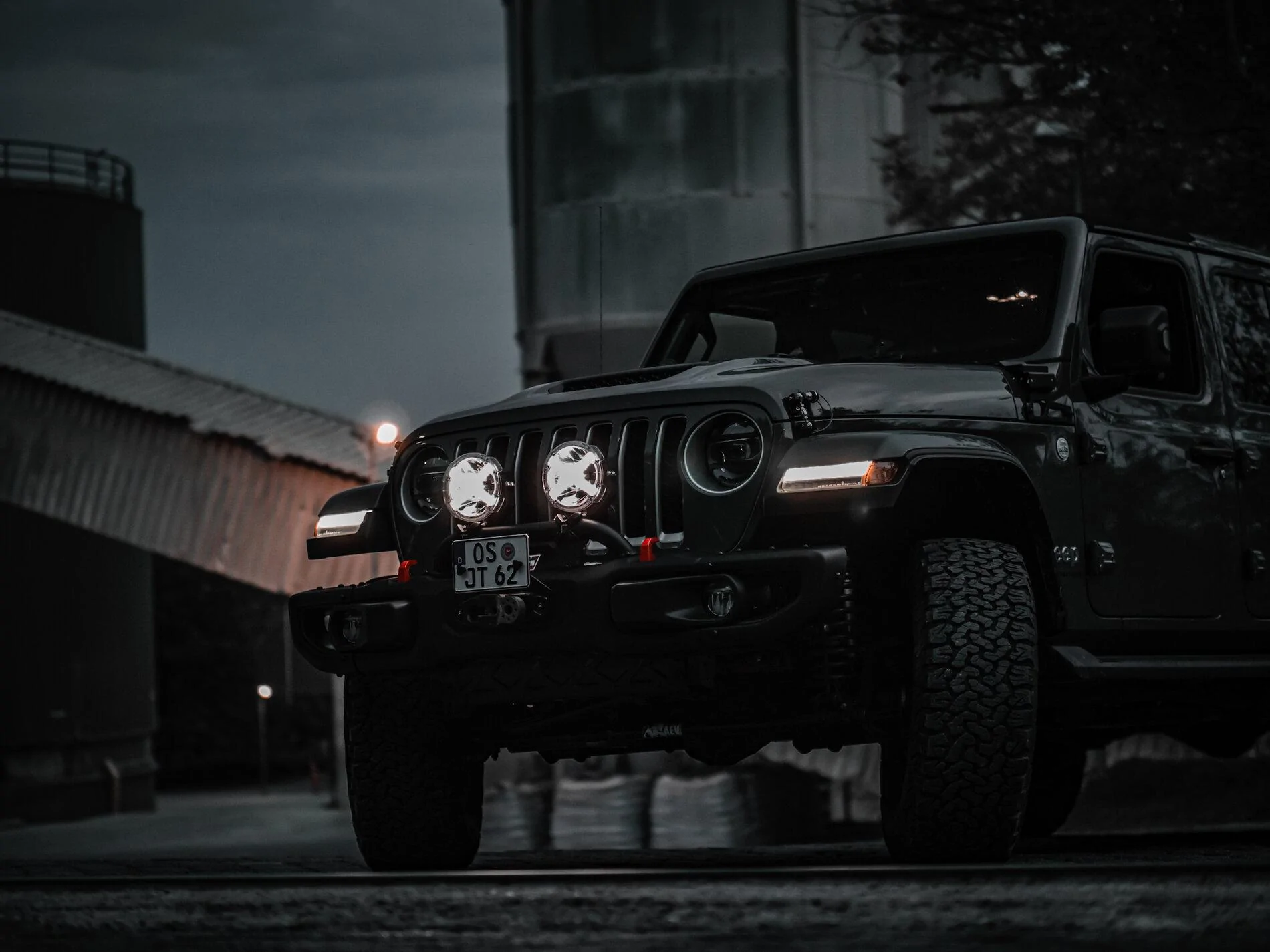 Jeep Gladiator Gladiator Glamour Shots E5AD72ED-5ACF-42DE-8BED-DF3B12462A07