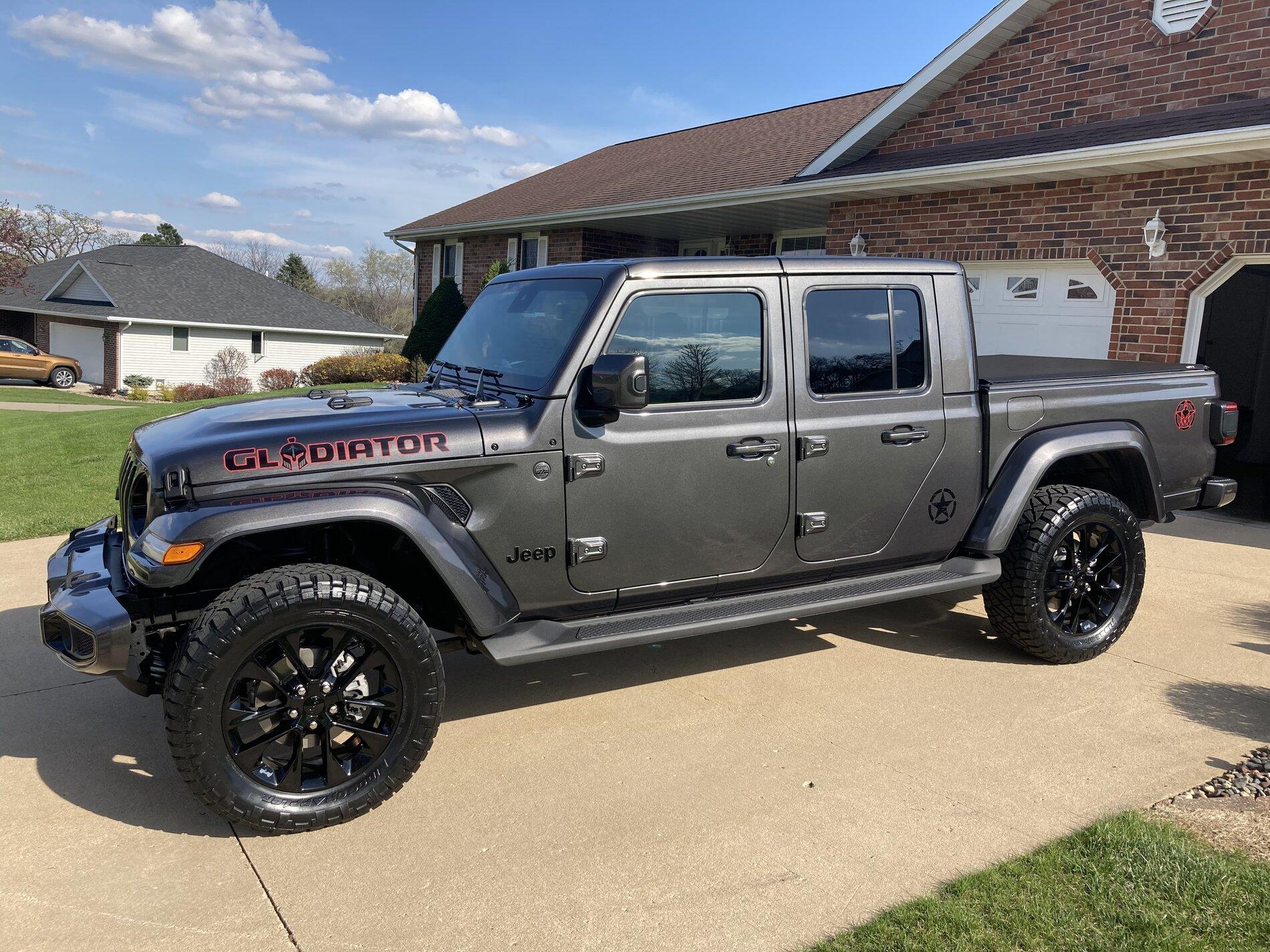 Jeep Gladiator Gladiator Glamour Shots B5C8CF39-1761-4550-8A6C-2419CA62829A