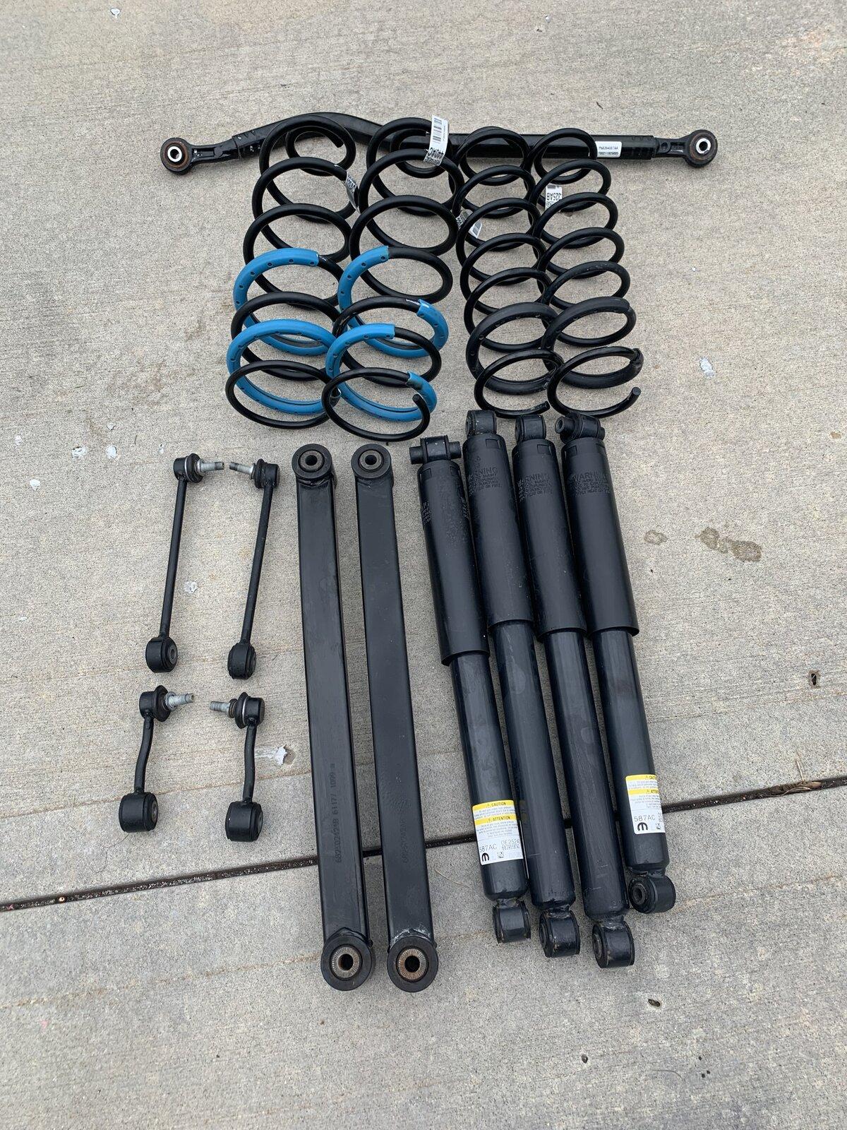 Jeep Gladiator Overland Factory Suspension 1E9D86A8-396D-4CB7-B596-C7CAFEF1BD2C