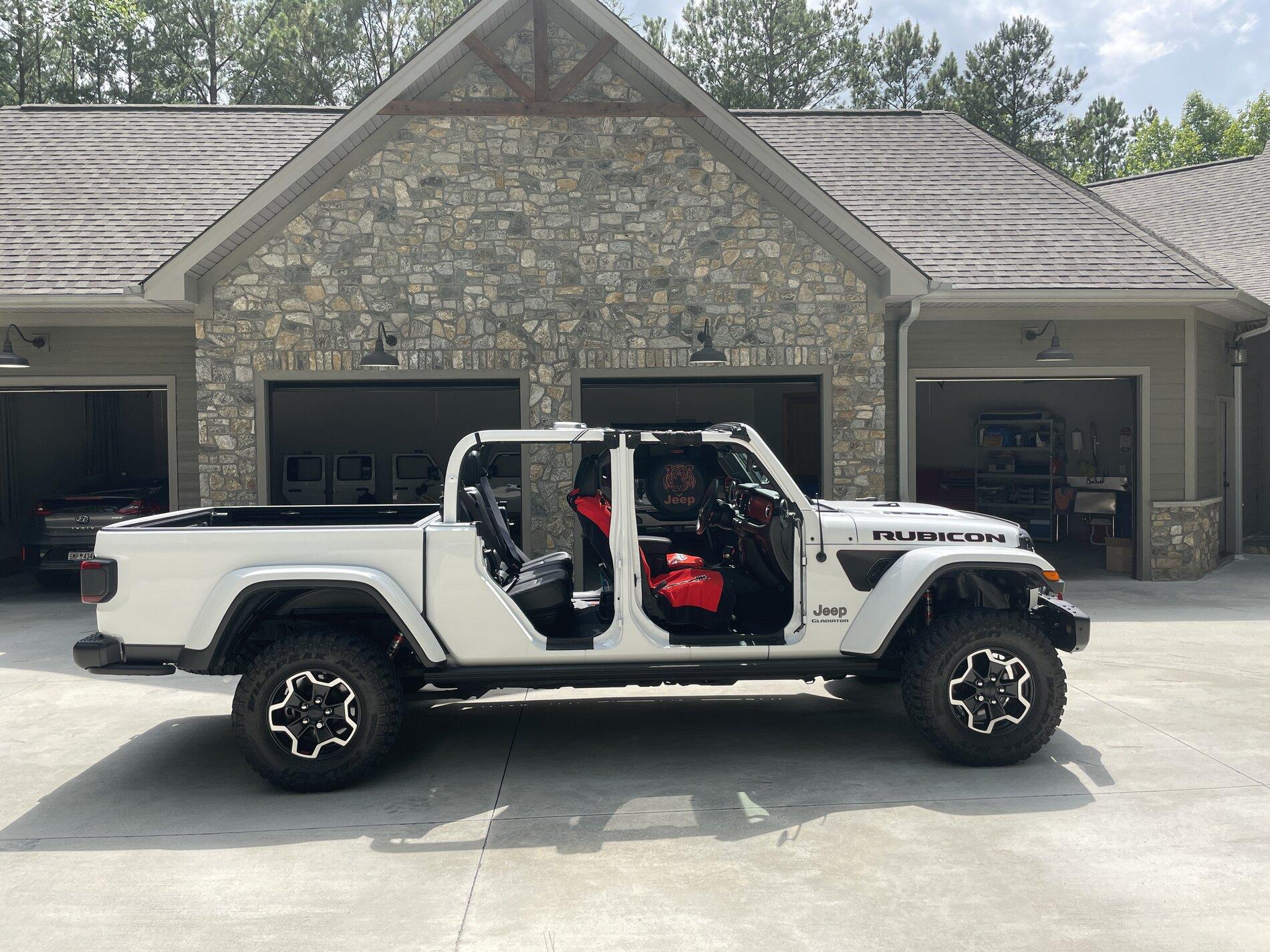 Jeep Gladiator What did you do TO your Gladiator today? [ADMIN WARNING: NO POLITICS, NO GUN TALK] 6625D48B-B970-484C-AF1B-3D1C213E7459