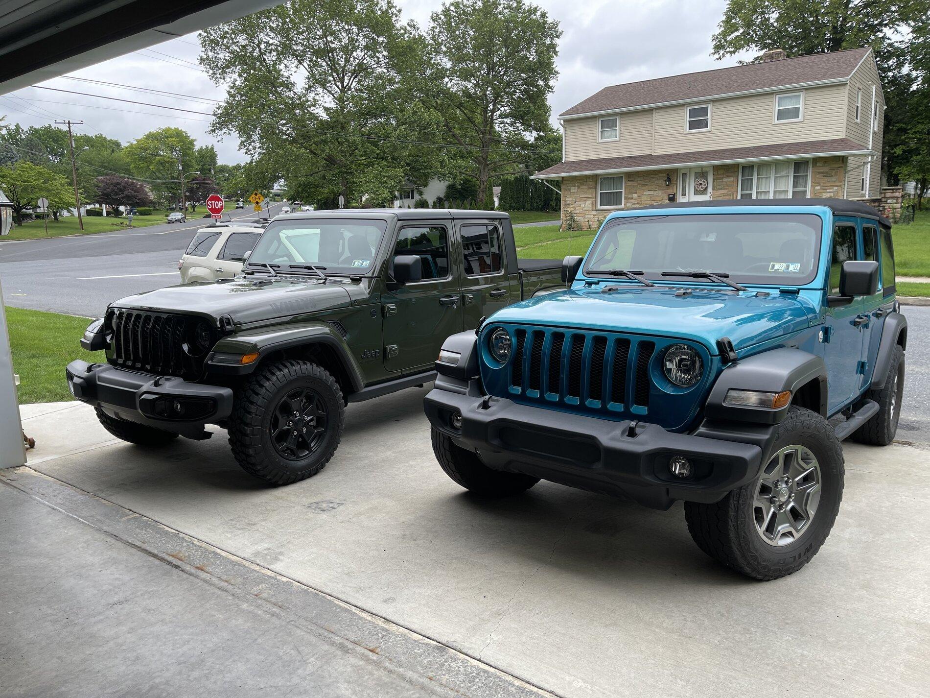 Jeep Gladiator SARGE GREEN Gladiator club F9E8E43B-A813-4D8D-94A0-4D935C808F5A