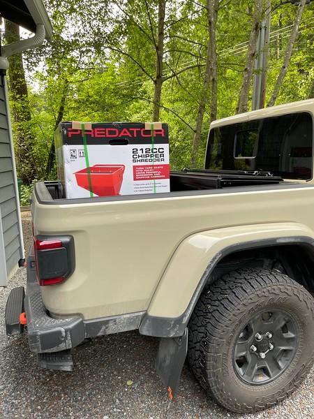 Jeep Gladiator What did you HAUL in your JT today? i-m7983vG-L