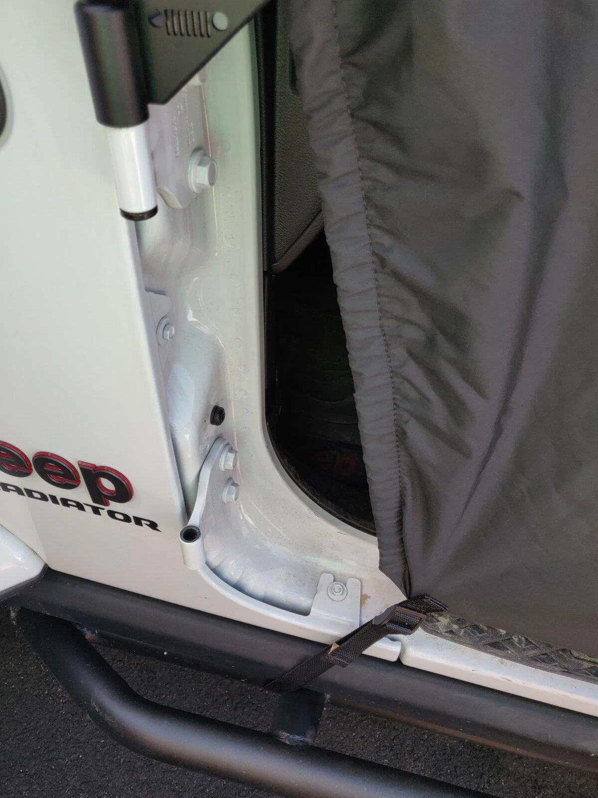 Jeep Gladiator MOPAR RAIN COVER w doors off but roof ON IMG_20210613_103925