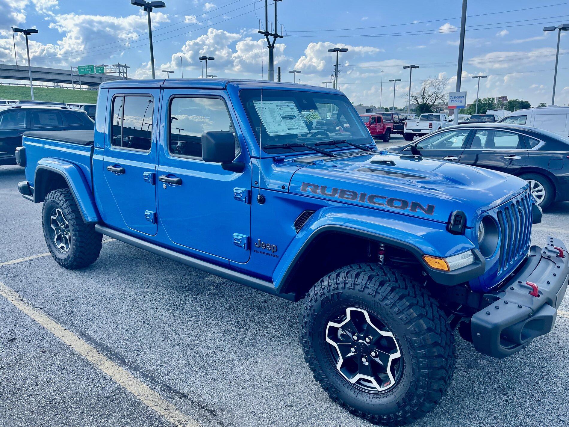Jeep Gladiator HYDRO BLUE PEARL Gladiator JT Club JPEG ima