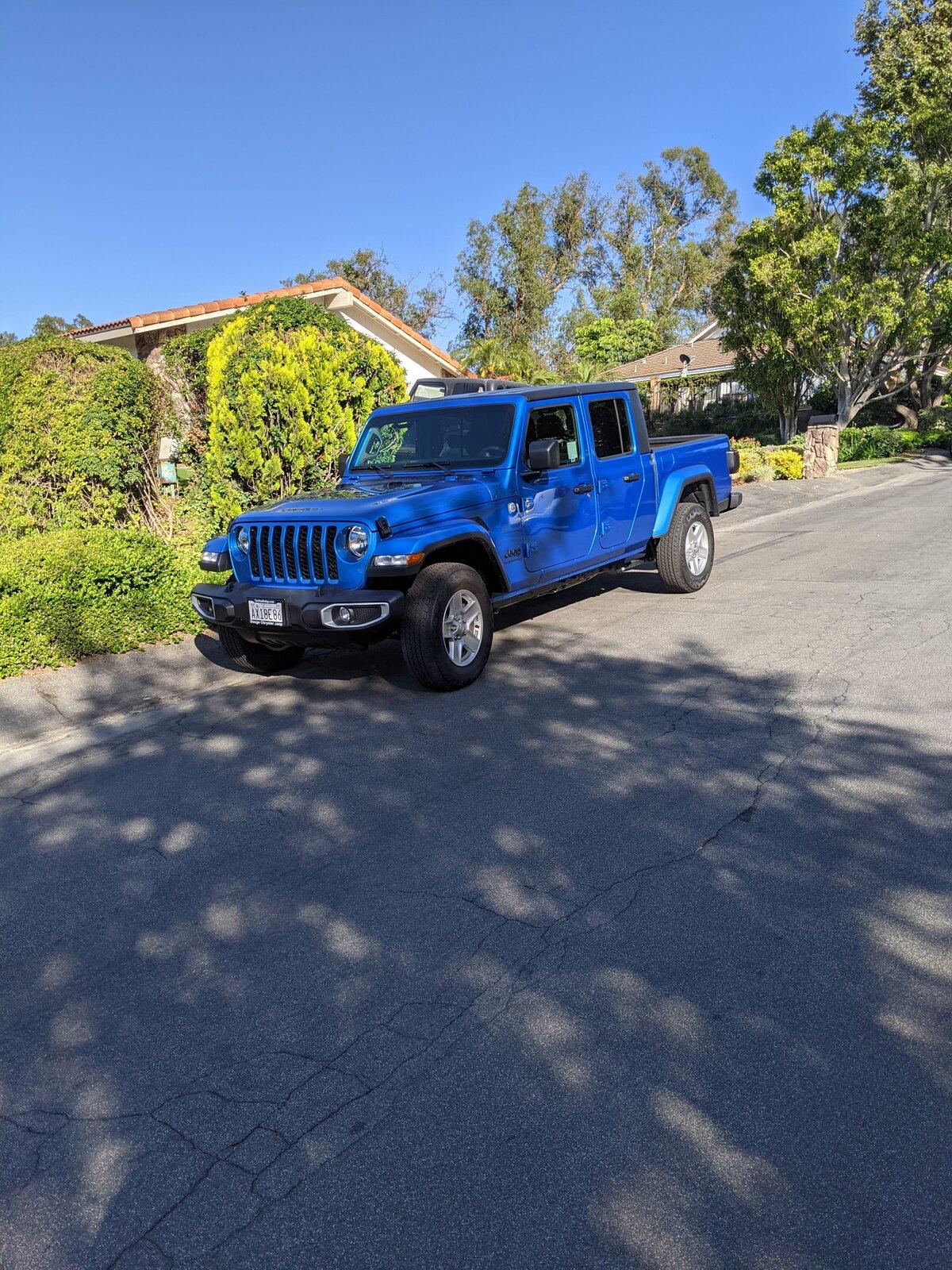 Jeep Gladiator HYDRO BLUE PEARL Gladiator JT Club PXL_20210612_005121070