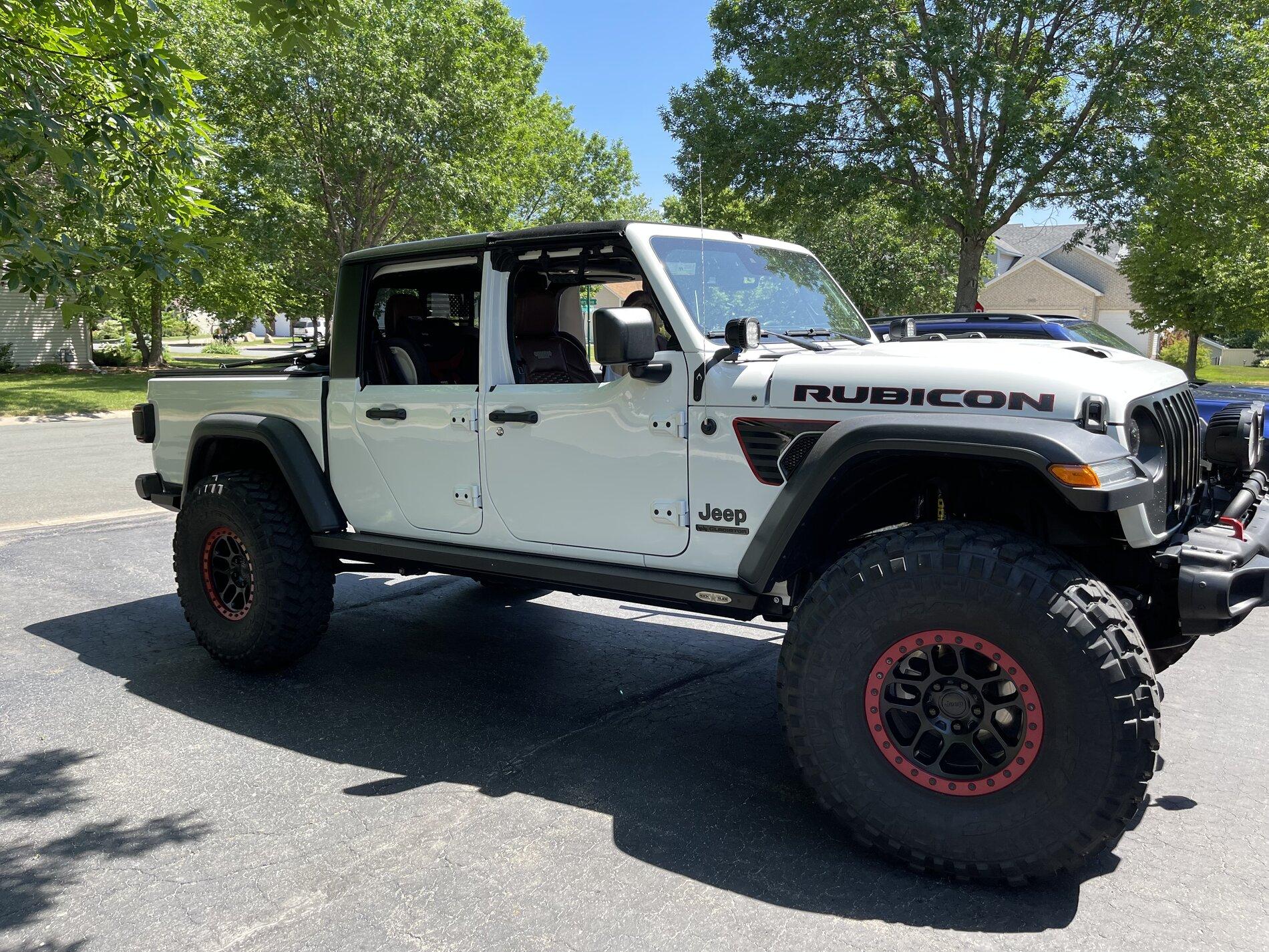 Jeep Gladiator First JT with OEM factory Halfdoors? 92848CF6-093D-47CA-AE43-26940302D8DA