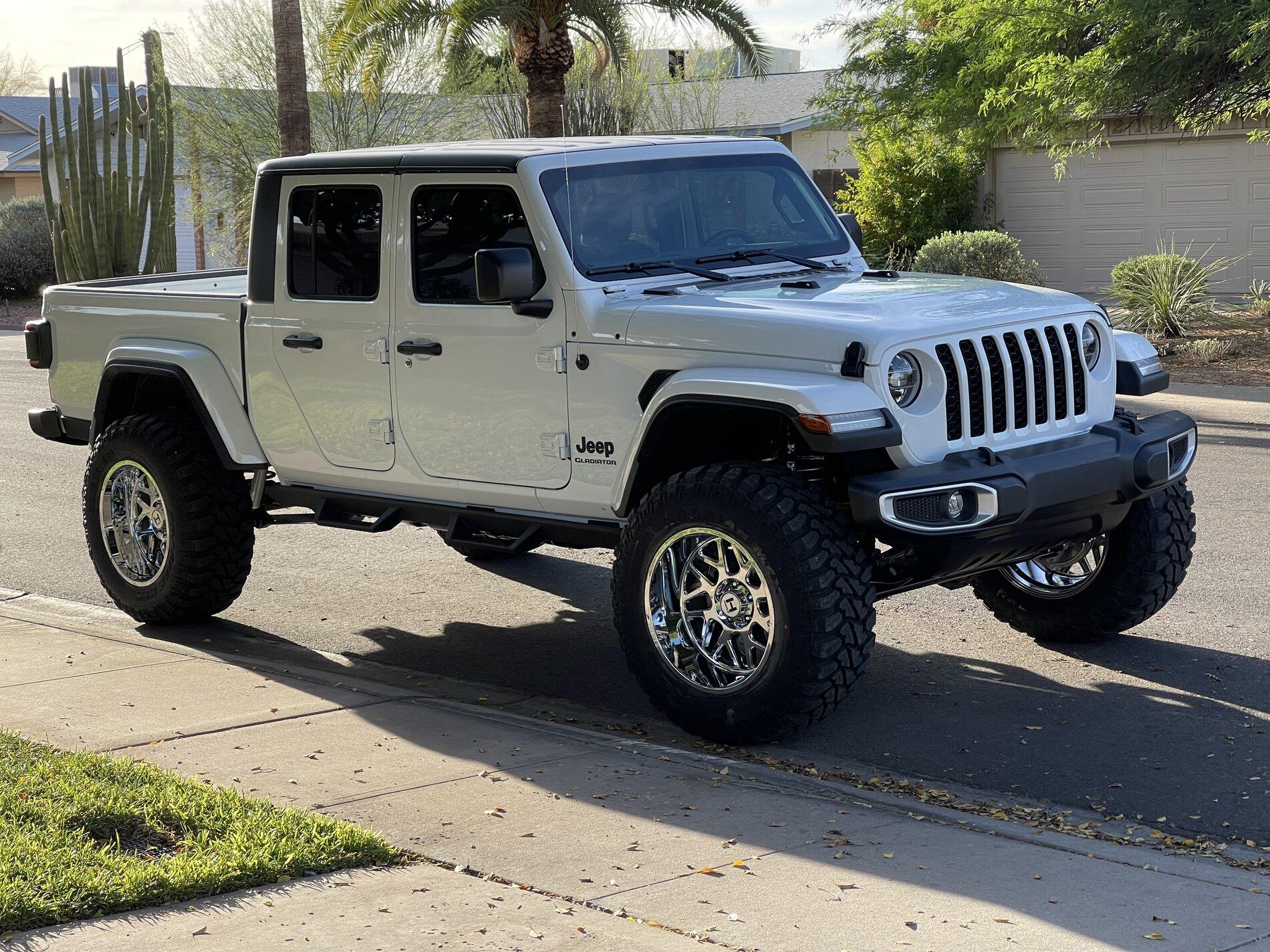 Jeep Gladiator Lets see all those Gladiators with lifts and bigger tires! 51560817-C6AE-4F36-8CAA-37CEFEC22165