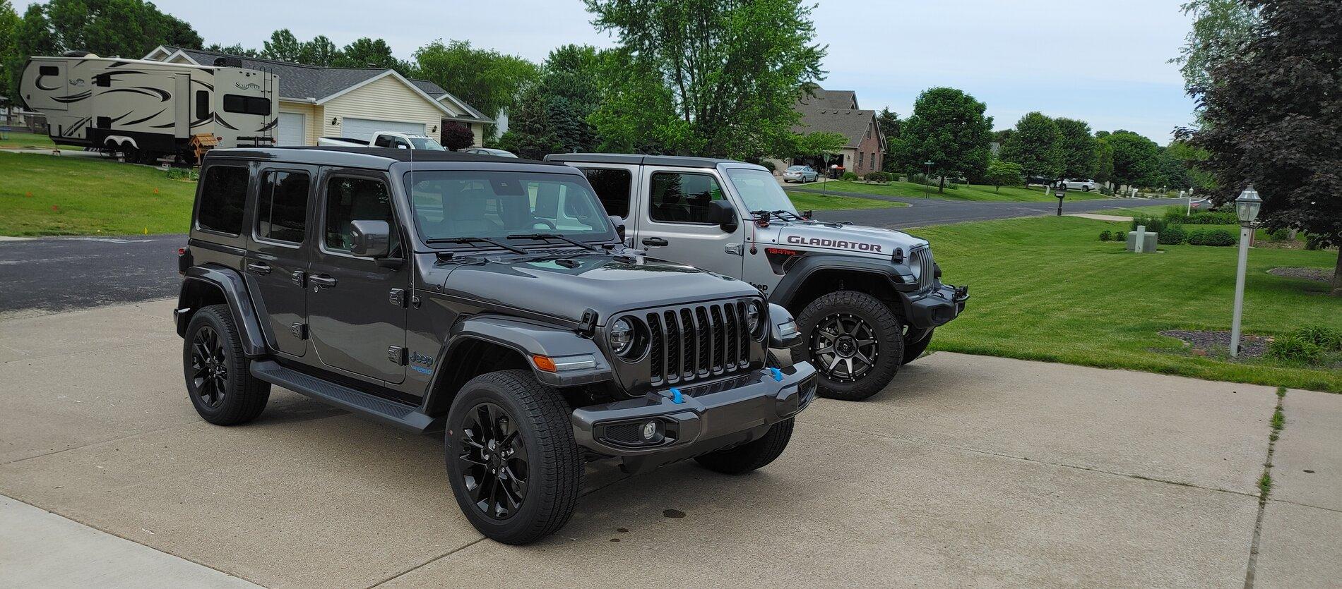Jeep Gladiator Gladiator Rubicon 4xe Hybrid Teased! 0530211759a