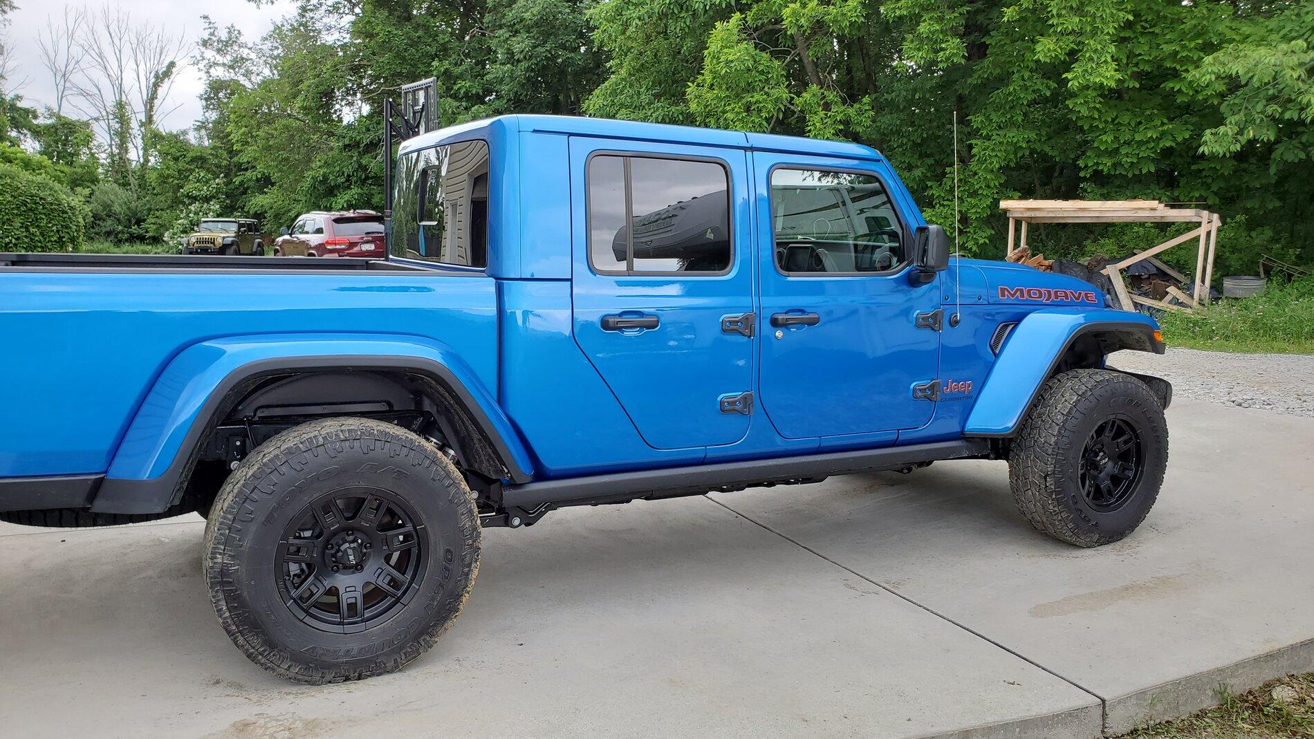 Jeep Gladiator HYDRO BLUE PEARL Gladiator JT Club 20210611_162253