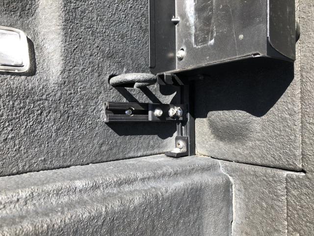 Jeep Gladiator Front Runner Jerry Can Mount and 80/20 C3BDDF7A-E53E-4FB1-AD5F-74BE8D33FCB1
