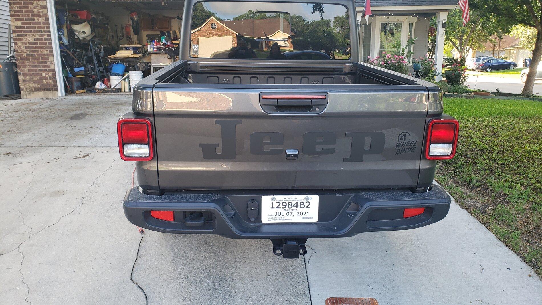 Jeep Gladiator "JEEP" tailgate badge mods? 20210612_075816