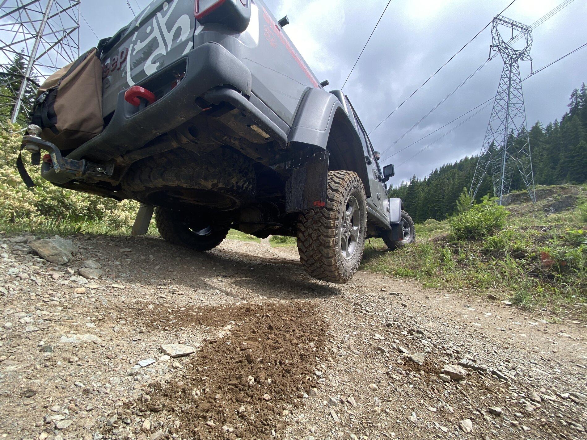 Jeep Gladiator -- 2020+ Gladiator Picture Game -- B9497B14-93CB-4BBD-8F69-3AC89AA7BA8E