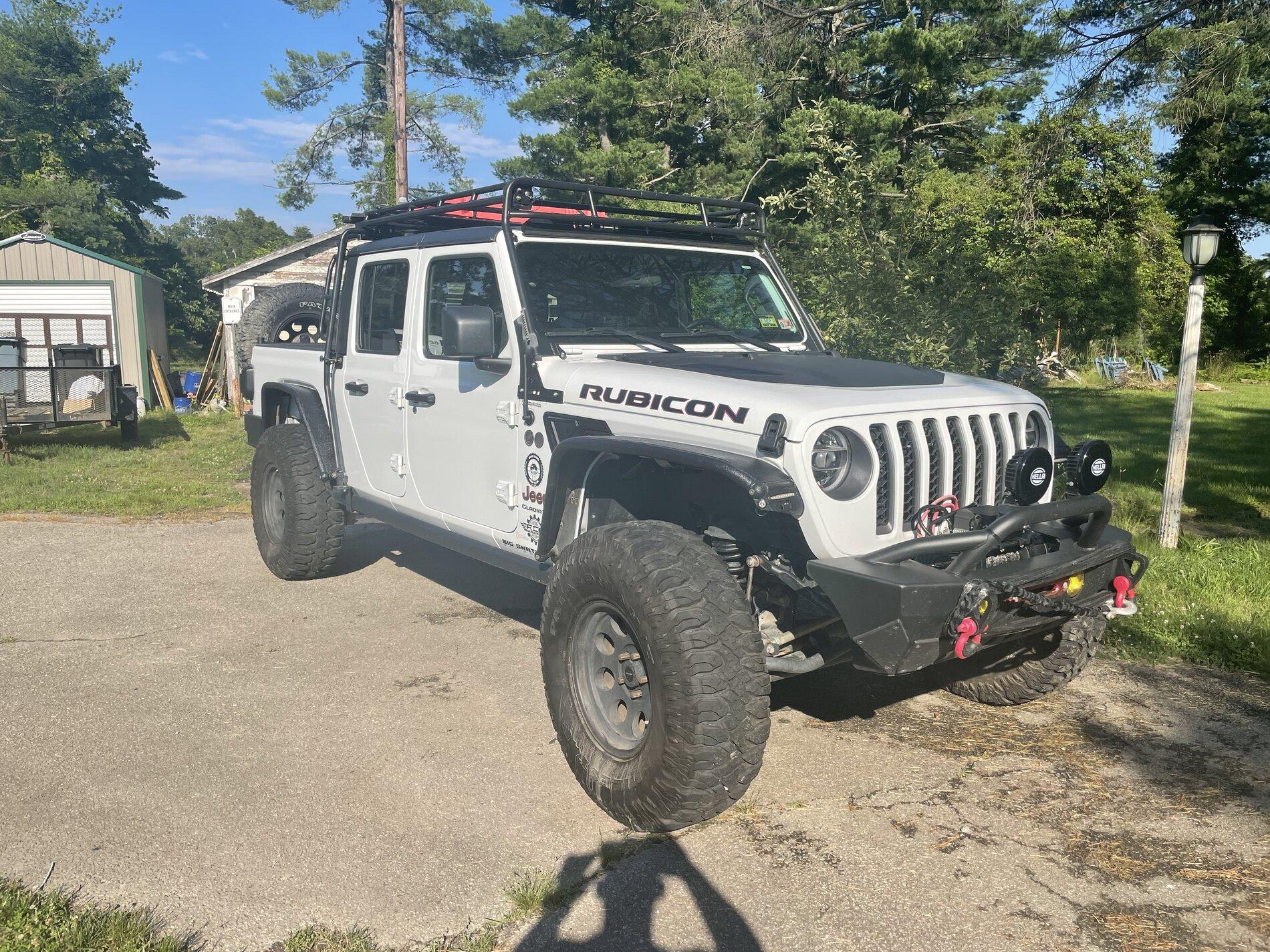 Jeep Gladiator FOR SALE: 2020 JTR 6sp manual with mods $49,500 F911BF68-B526-4BCA-9793-CC8CD29DB116