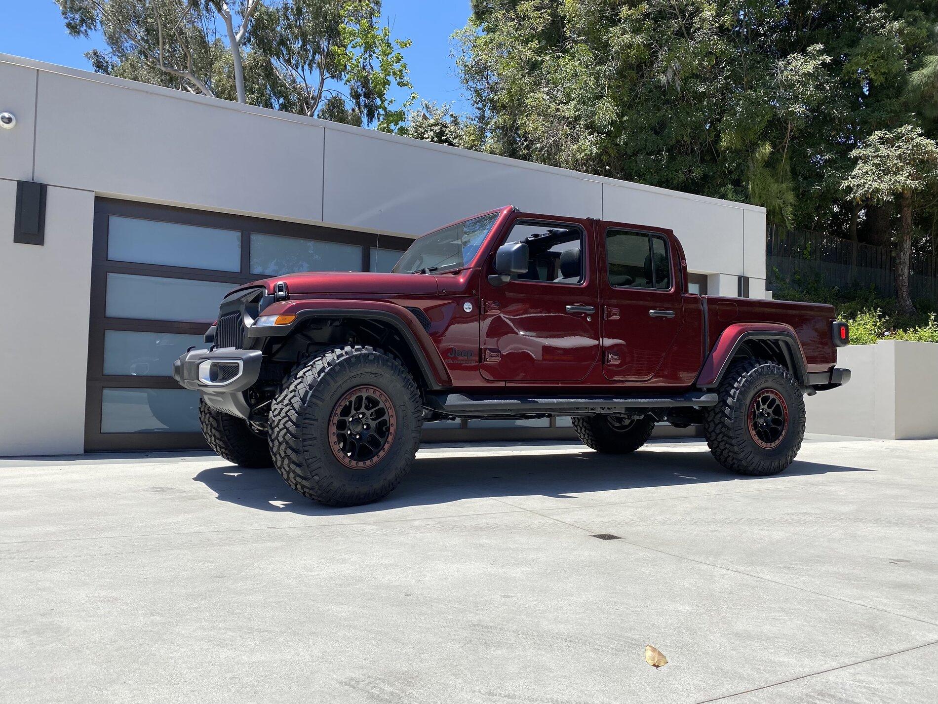 Jeep Gladiator Sport S 2021 Build. First jeep ever so I’m learning 28E805DB-AC1A-4310-8373-66D682D5B353