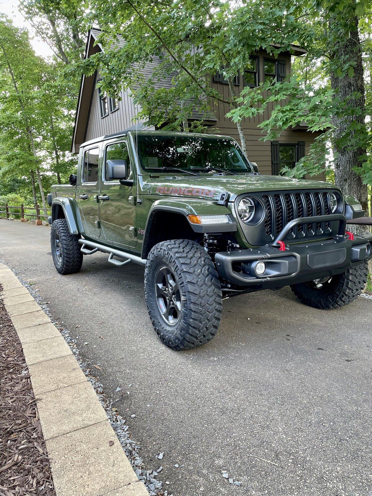Jeep Gladiator Lets see all those Gladiators with lifts and bigger tires! 40490D20-DAF9-4CAE-9897-993023016B6C