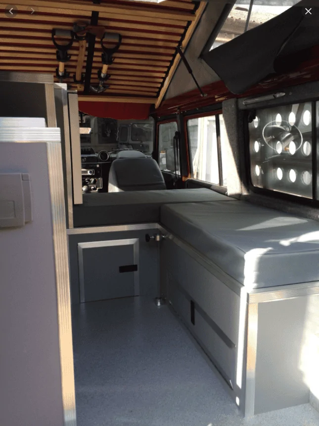 Jeep Gladiator Gladiator Expedition Rigs Bench seat