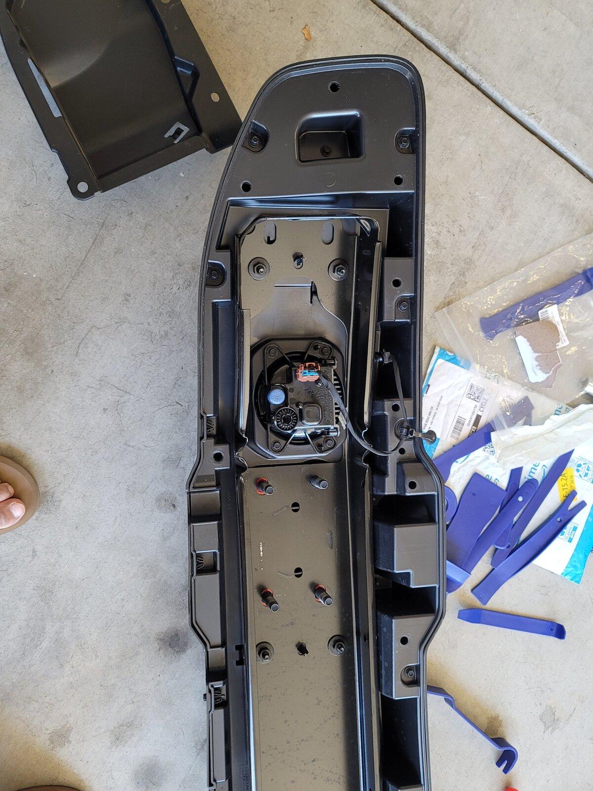 Jeep Gladiator Rubicon plastic bumper parts 20210613_140102