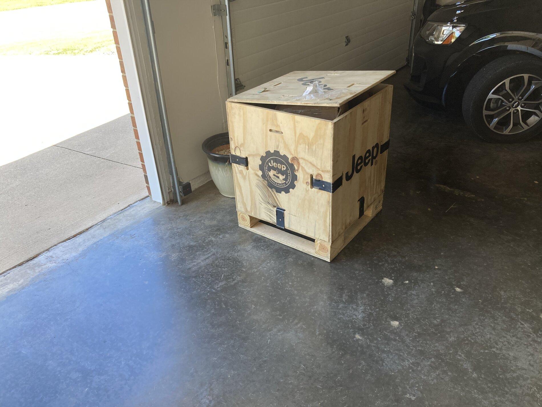 Jeep Gladiator Mopar 2” lift crate free 9B0FB2DA-4CB9-4CA1-AD78-1B1B47B55702