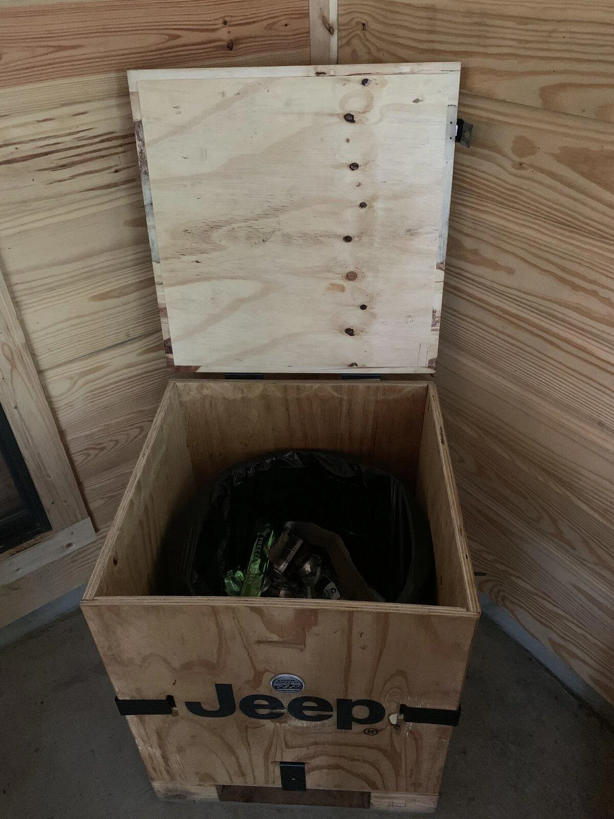 Jeep Gladiator Mopar 2” lift crate free 8072E812-921F-4C42-A314-B33FD7F4F94A