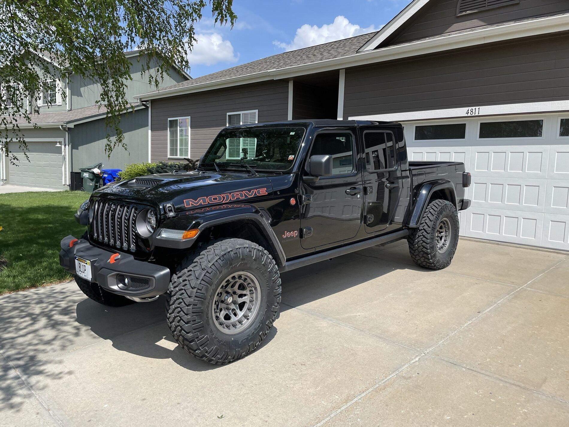 Jeep Gladiator Mojave Lift Options JT-Mojave-2020-TiresWheels