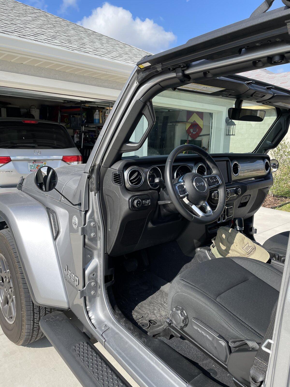 Jeep Gladiator Doors Off Mirrors 1FC1A935-E249-4D24-A5CE-77733DD6C2AF
