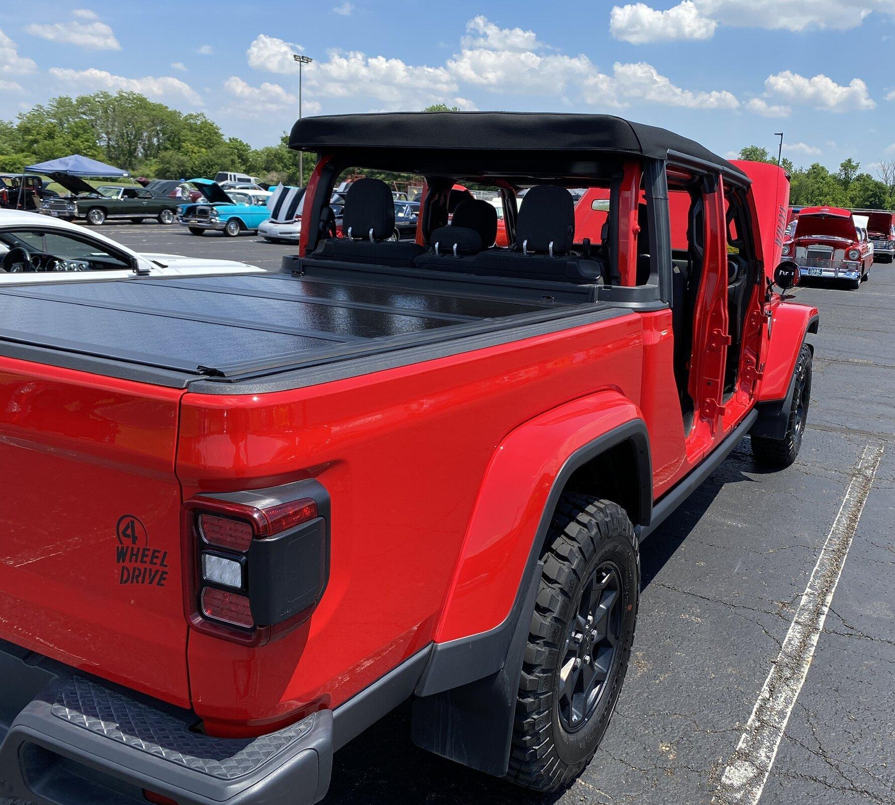 Jeep Gladiator Your favorite cant live without mod 0D80E3EB-AF76-405B-A131-14F96832C2A1