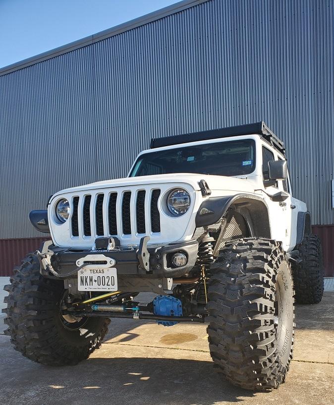 Jeep Gladiator 20' Overland - 6.5" + 43's Mike - JT