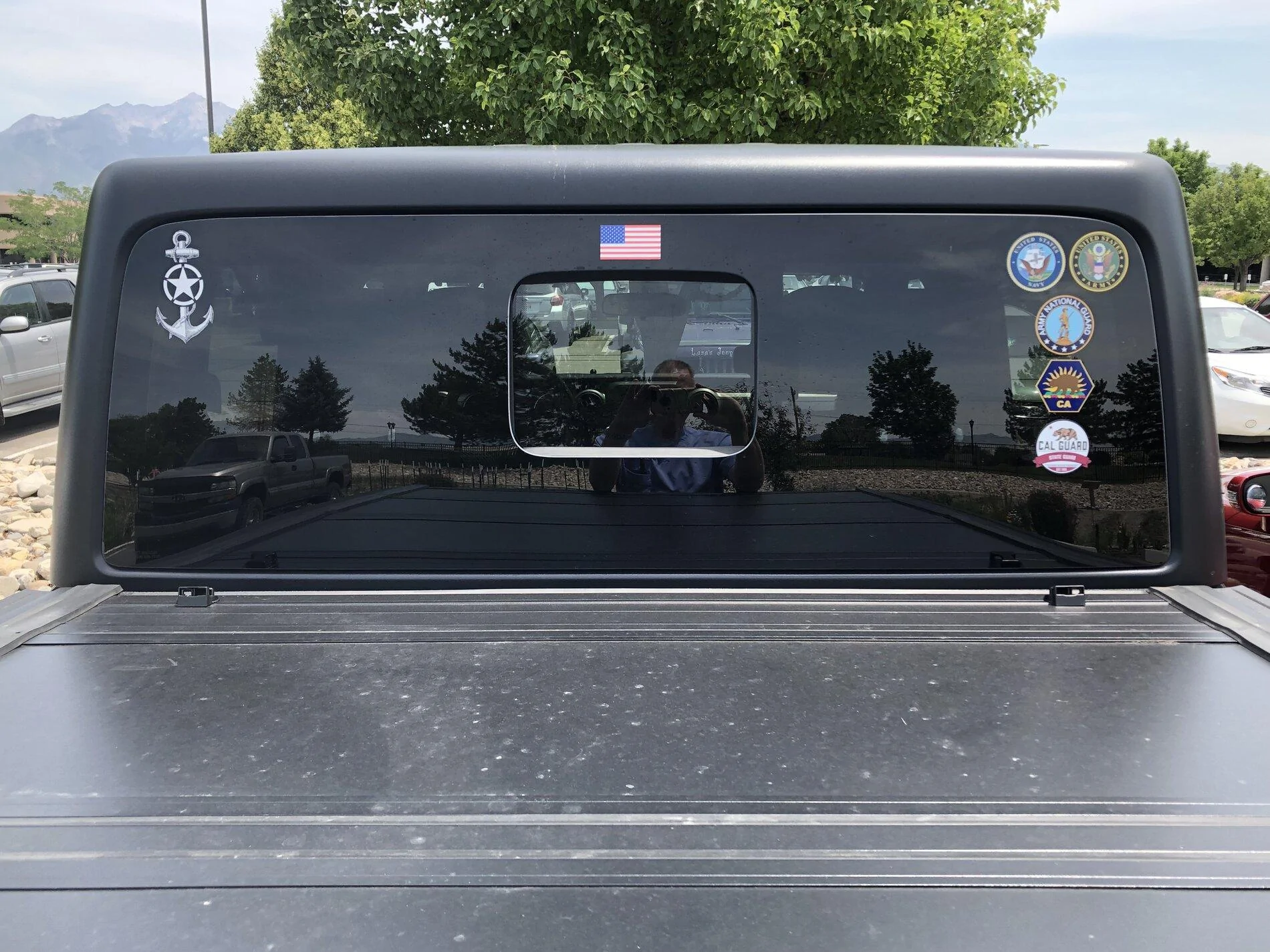 Jeep Gladiator Stickers and decal pics! 0C02E0B8-C506-4FC2-9833-FB62E3284B0F