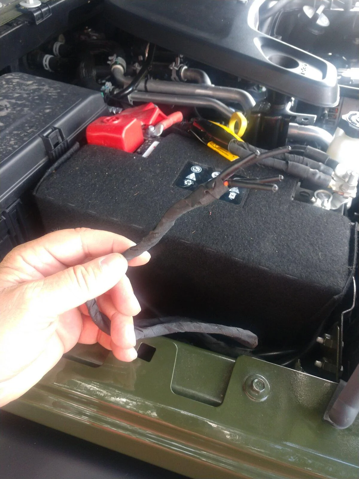Jeep Gladiator A question about the extra aux switches in the dash? IMG_20210607_154424824