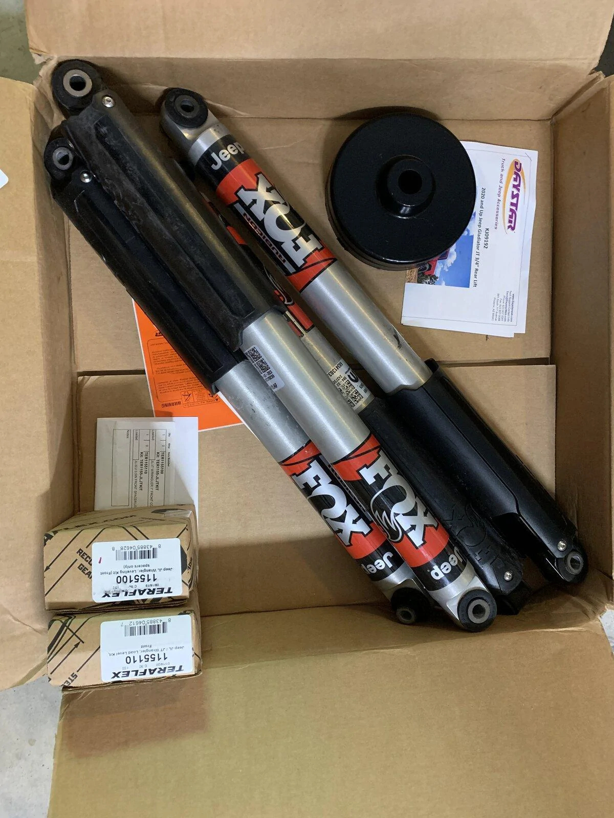 Jeep Gladiator Lift/Level kit with Fox shocks 5D366458-573A-4561-91A5-0392505EEF0E