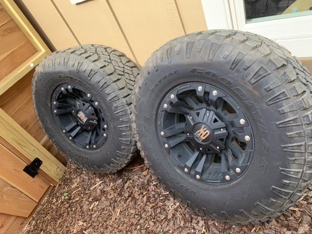 Jeep Gladiator SOLD wheels and tires - 17X9 KMC XD XD822 MONSTER II BLK - LT315/70R-17 (35’s) GOODYEAR WRANGLER DURATRAC $1250 A2B83FD8-82D2-4AF1-A710-3A754685F370