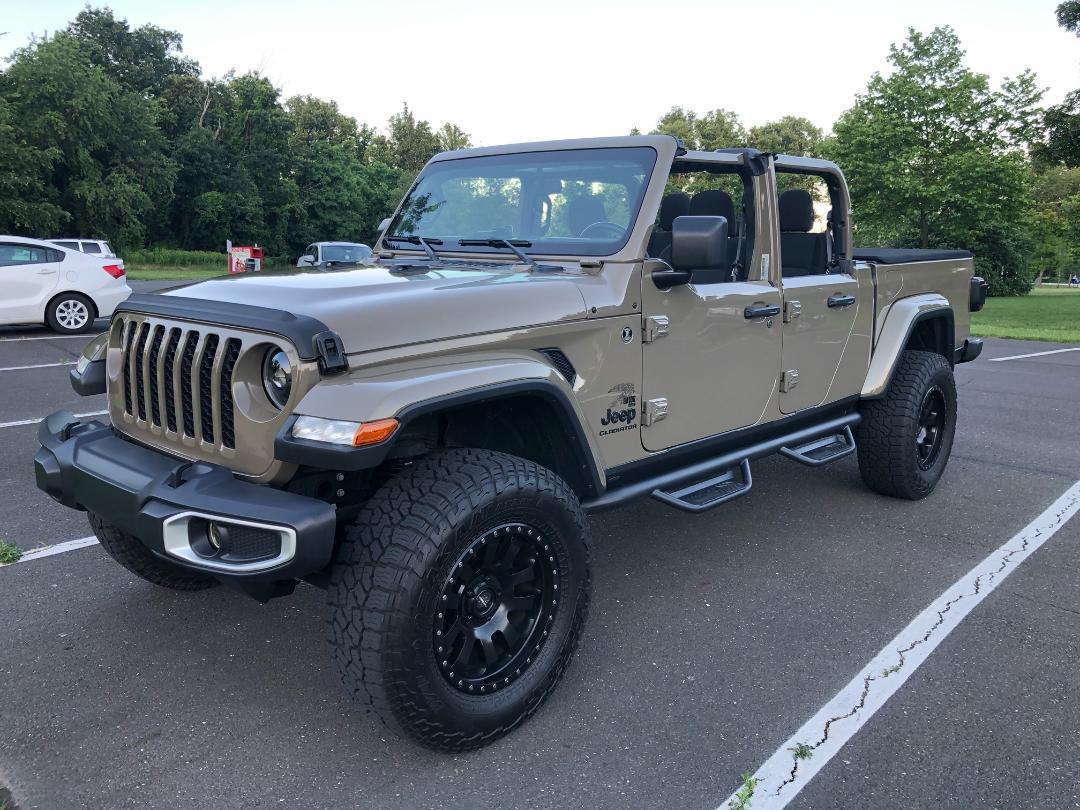 Jeep Gladiator First JT with OEM factory Halfdoors? jeeptopless2