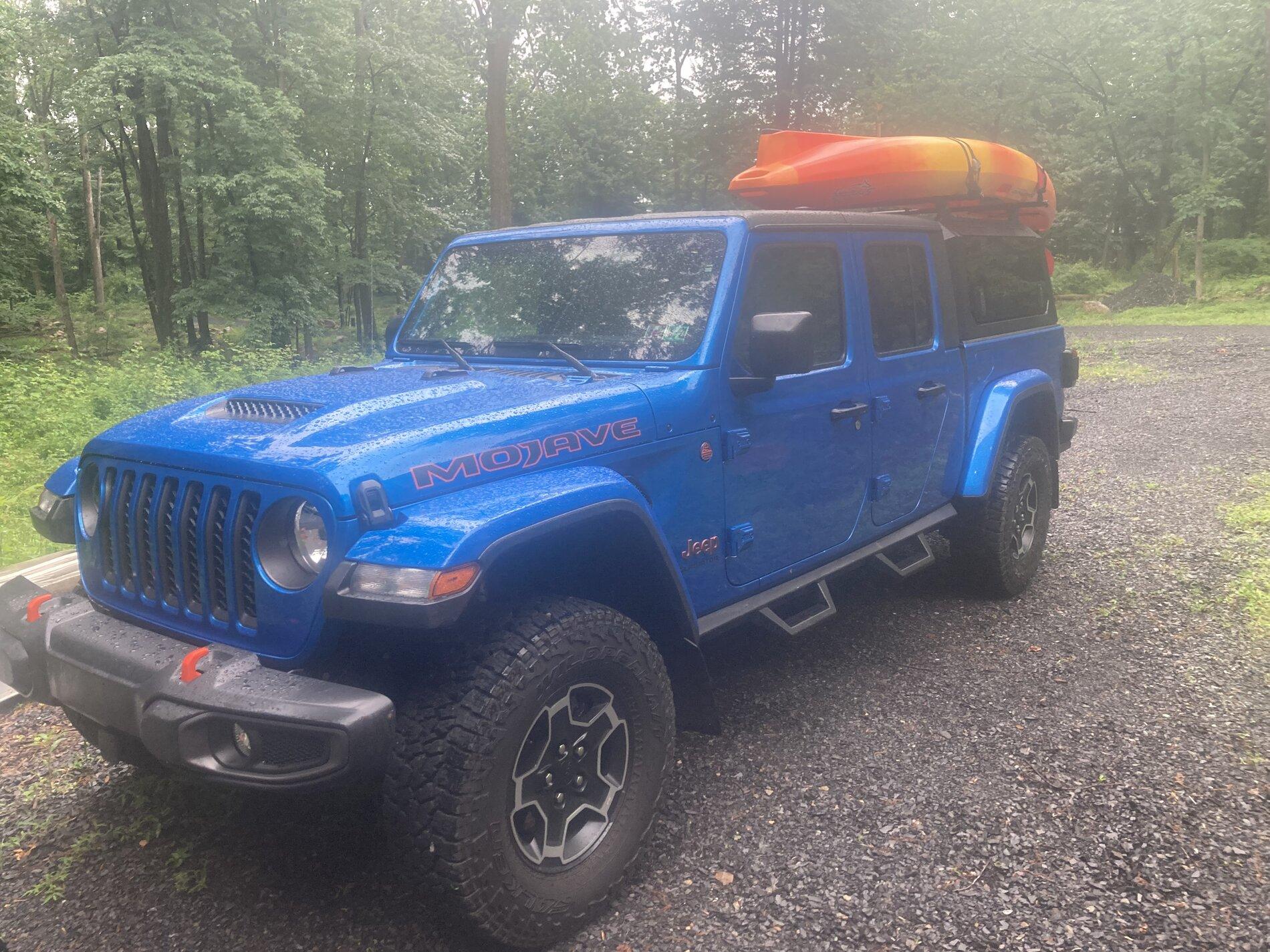 Jeep Gladiator Mojave orange mods 96214104-CF8A-427C-8FC5-C77B66F44ED3
