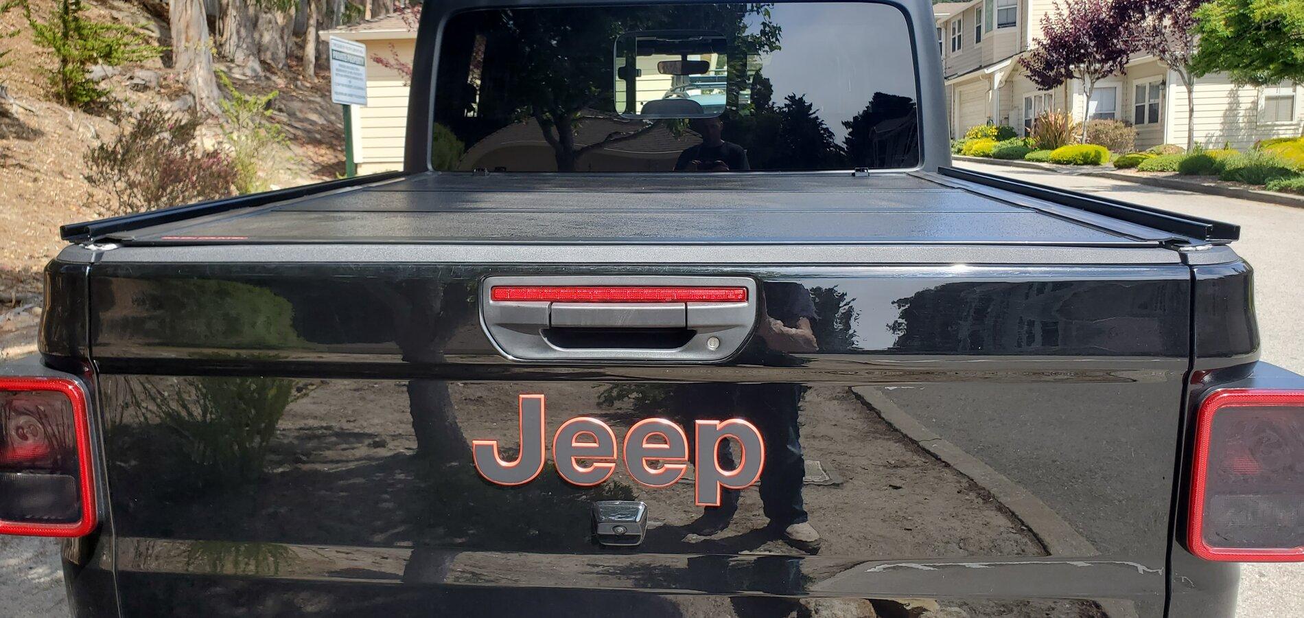 Jeep Gladiator DIY outter rail with tonneau cover 20210619_152327