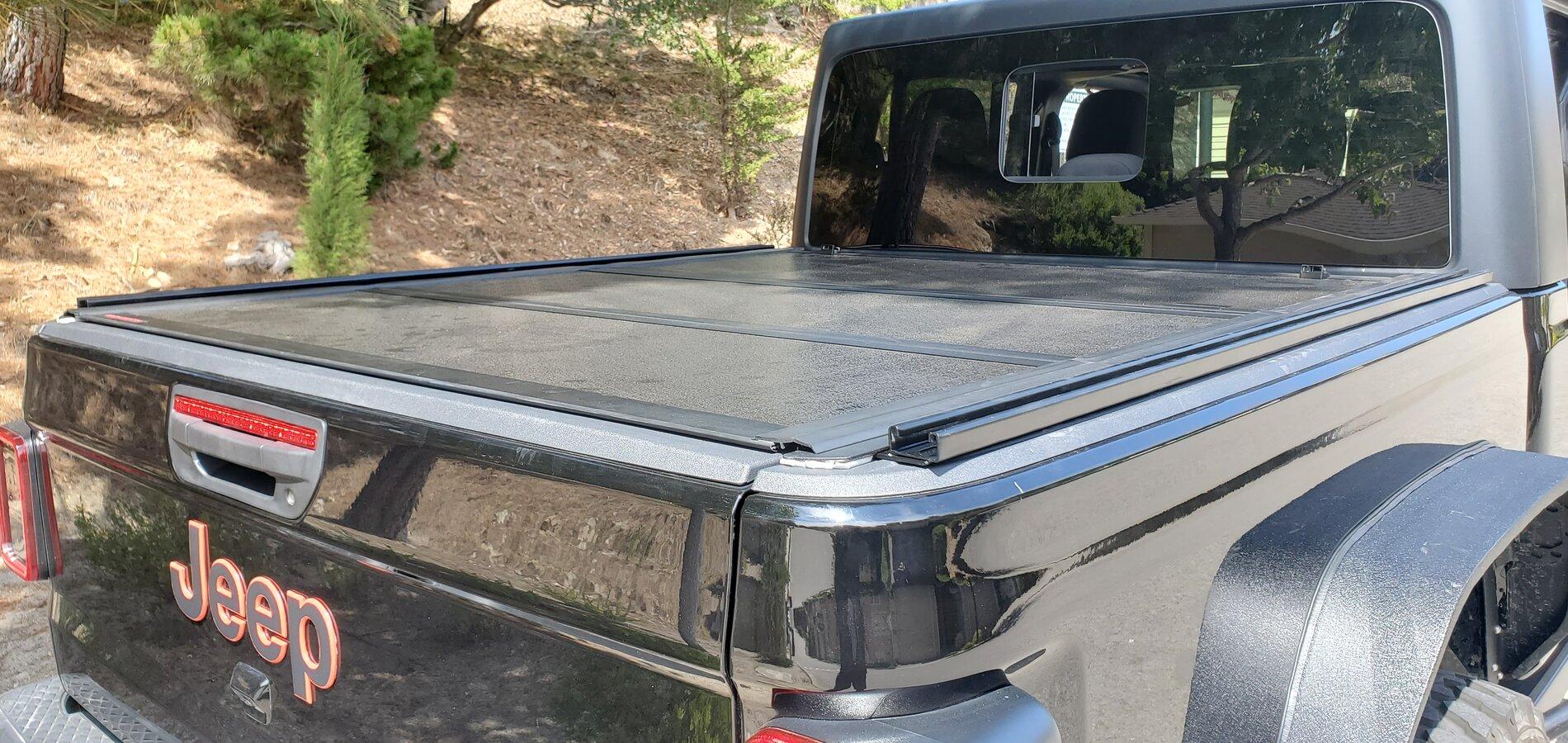 Jeep Gladiator DIY outter rail with tonneau cover 20210619_152334