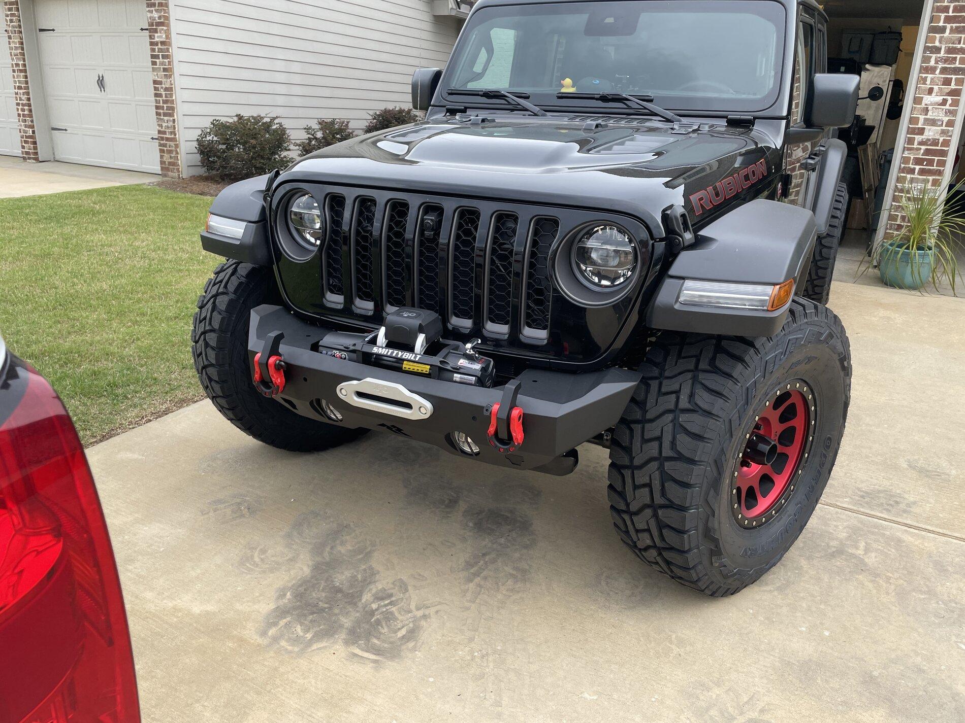 Jeep Gladiator Stubby winch bumper IMG_0518.JPG