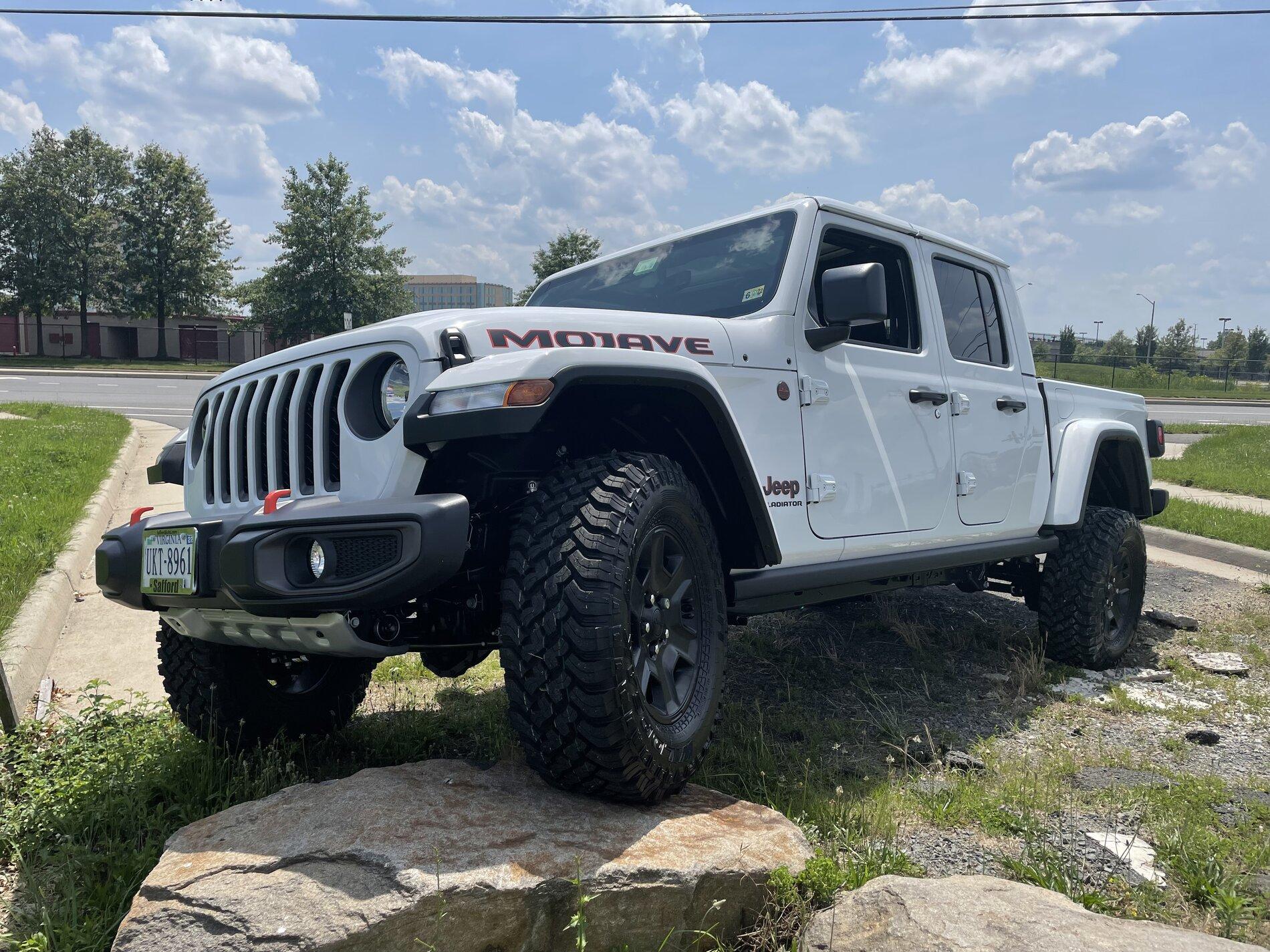 Jeep Gladiator Swapped 2020 Overland for 2021 Mojave 8C35647E-F57F-4F2D-A0F6-3610A730762C