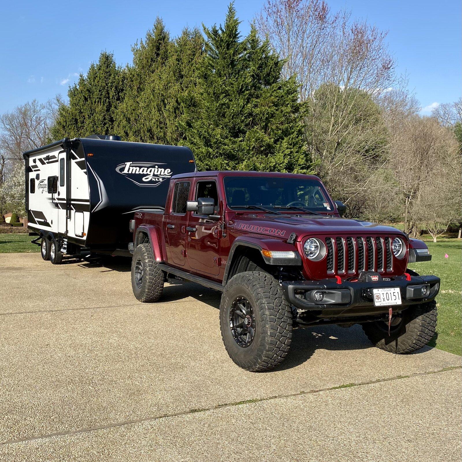 Jeep Gladiator So, what is everybody towing? 7C7D9E1A-EC78-4942-B47D-FECFC4B383CE