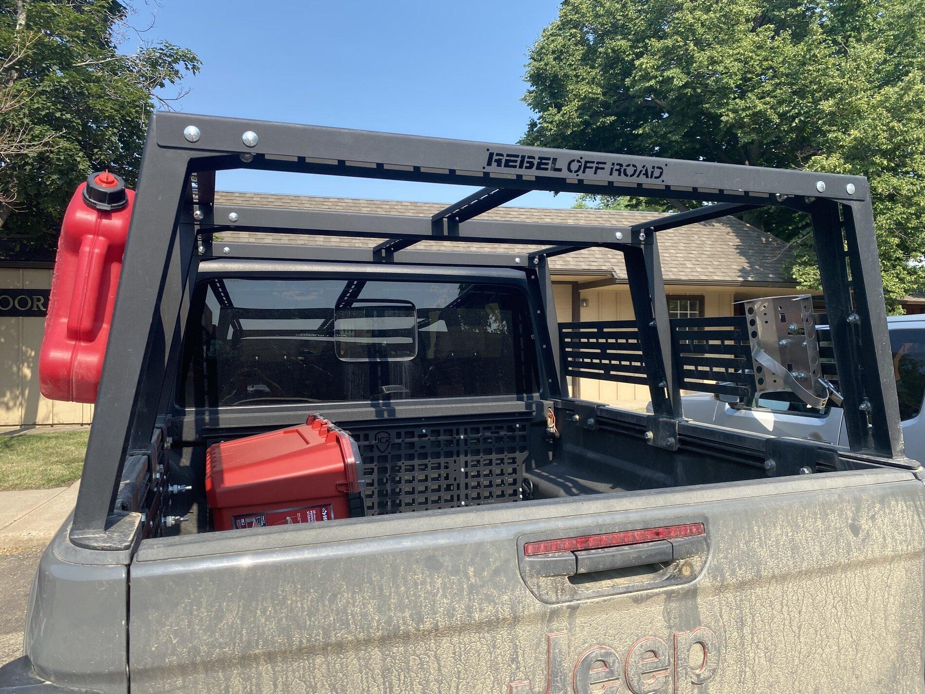 Jeep Gladiator Rebel off-road Xplor bed rack full height 82C844FF-CF69-4E0C-8776-3754B5529736