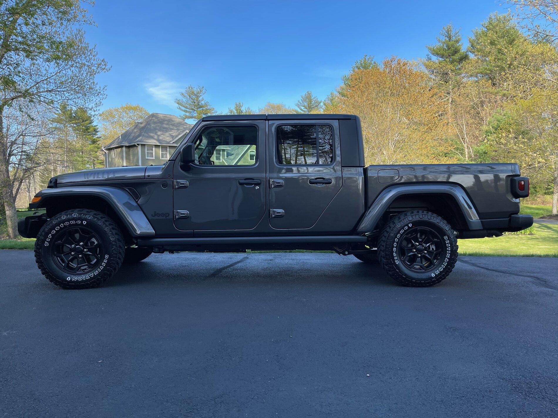 Jeep Gladiator IT'S OFFICIAL!!!! I OWN A JEEP GLADIATOR! IMG_3784
