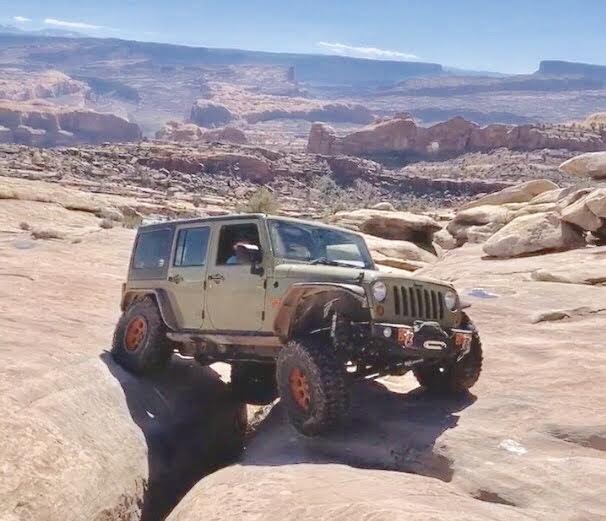 Jeep Gladiator Everybody is different... IMG_3986.JPG