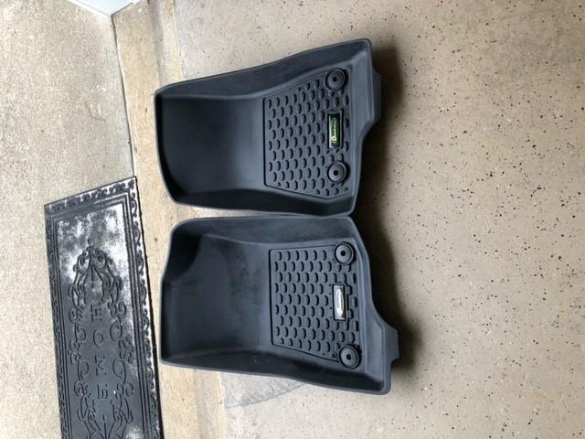 Jeep Gladiator misc stuff for sale mats
