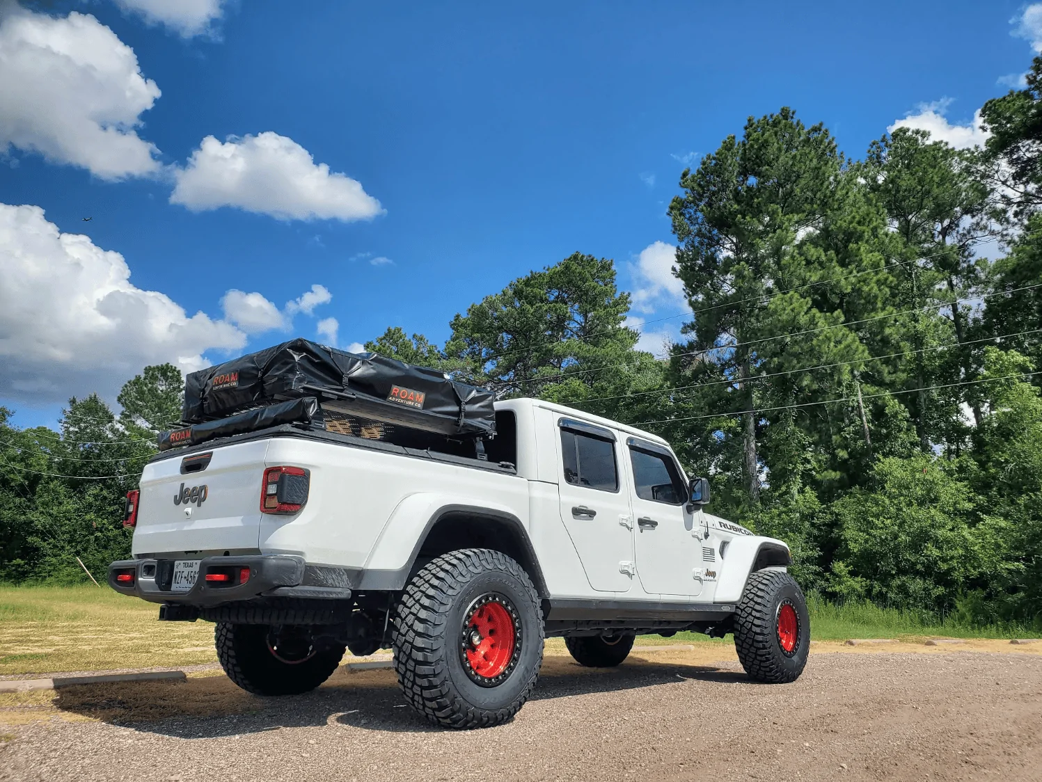 Jeep Gladiator KMC Machetes & BFG KM3s 1624546831594