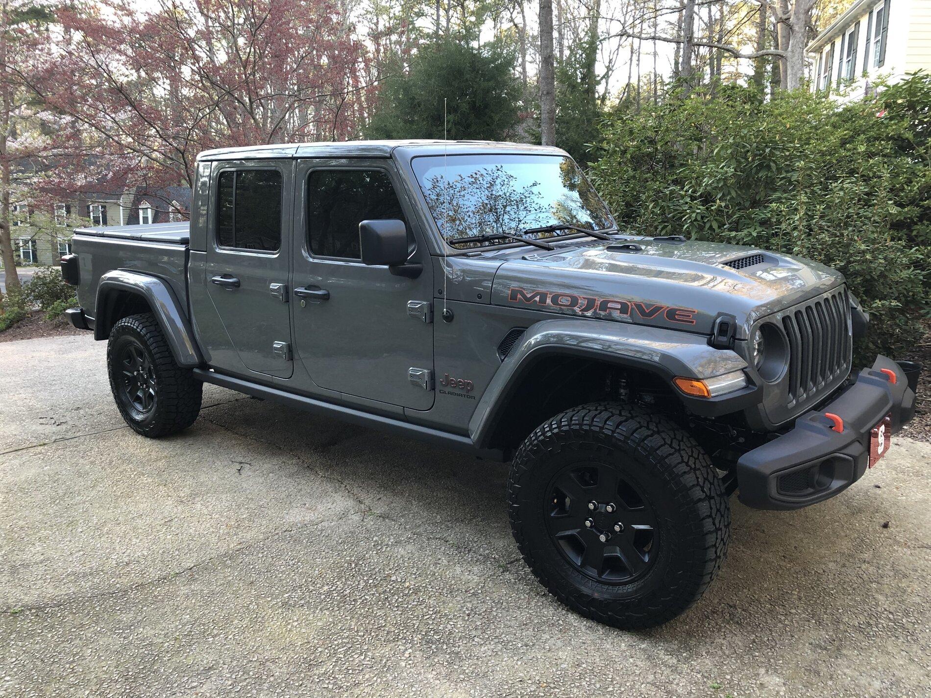 Jeep Gladiator Color choice for Mojave IMG_5846[1].JPG