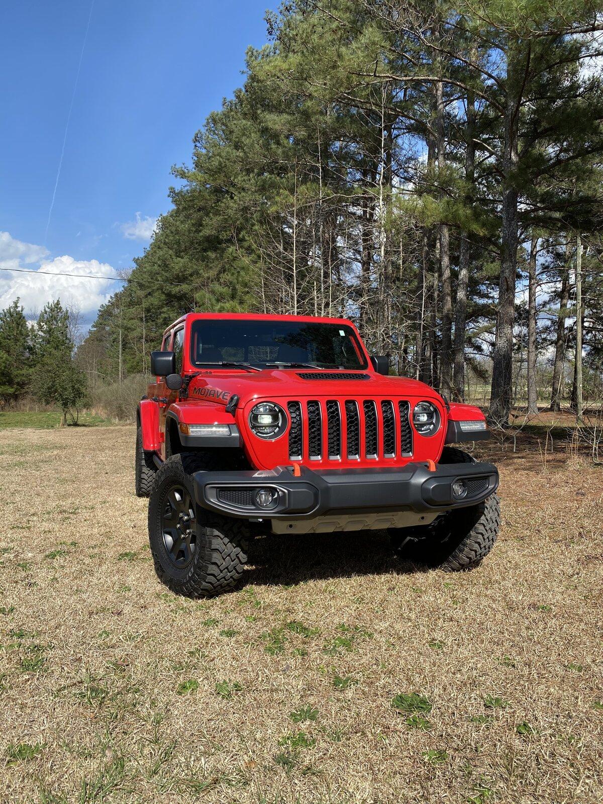Jeep Gladiator Color choice for Mojave 2F5798E2-FD3C-494D-B0AD-27A66DA6D972