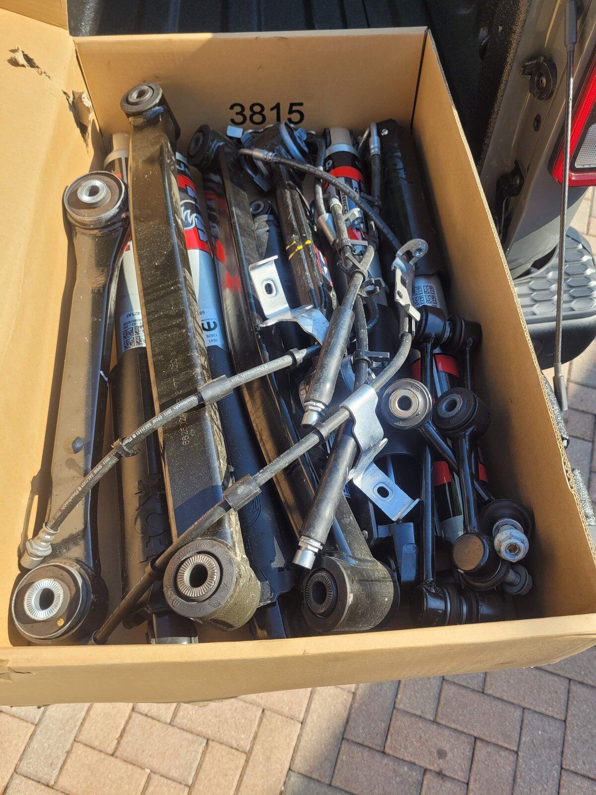 Jeep Gladiator 2021 diesel Rubicon suspension 3DF64B32-8A90-4B10-B4E8-4DE05FF3222C