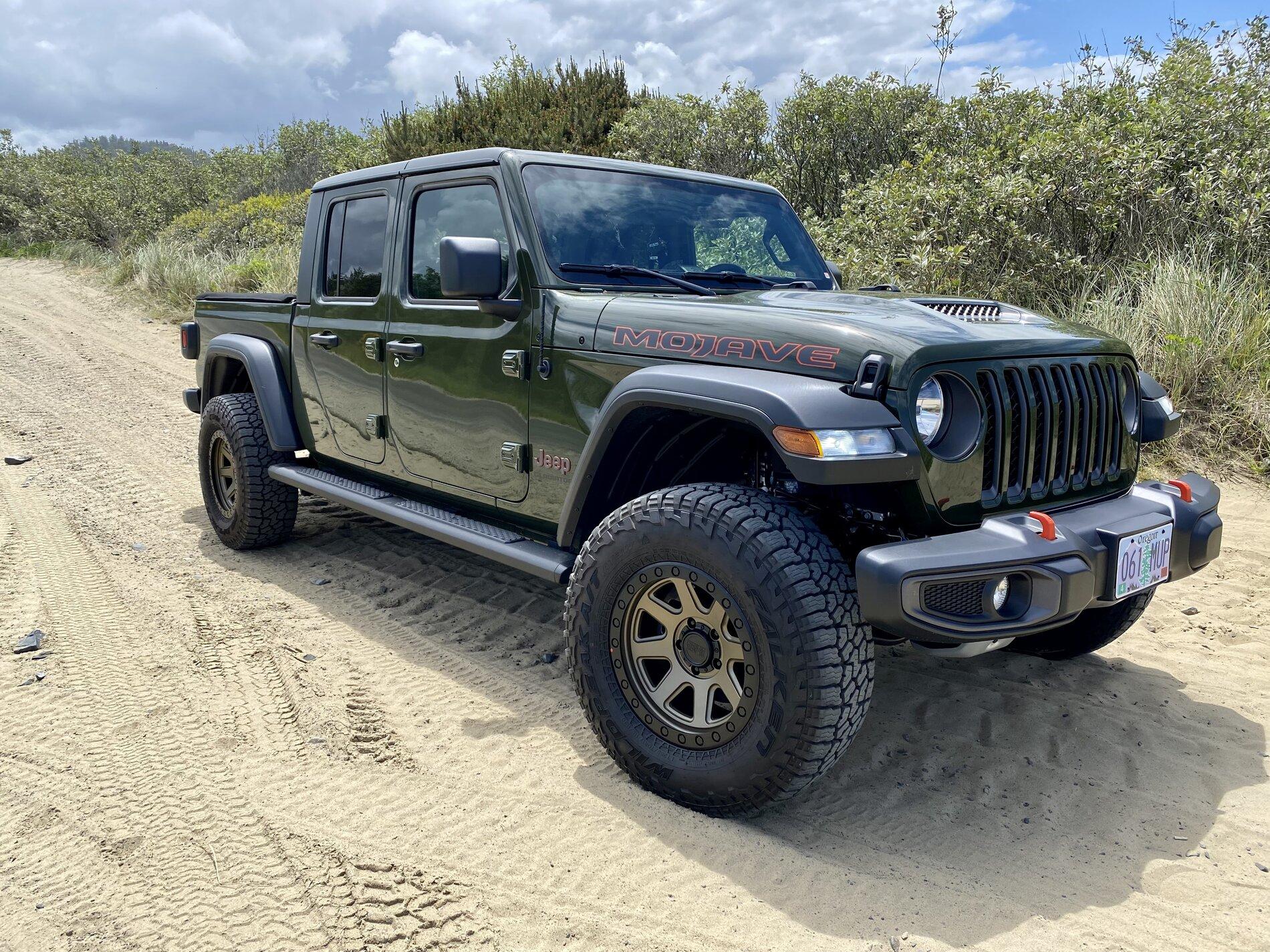 Jeep Gladiator Color choice for Mojave 8602AF39-923D-433E-A4DB-71CC35552128
