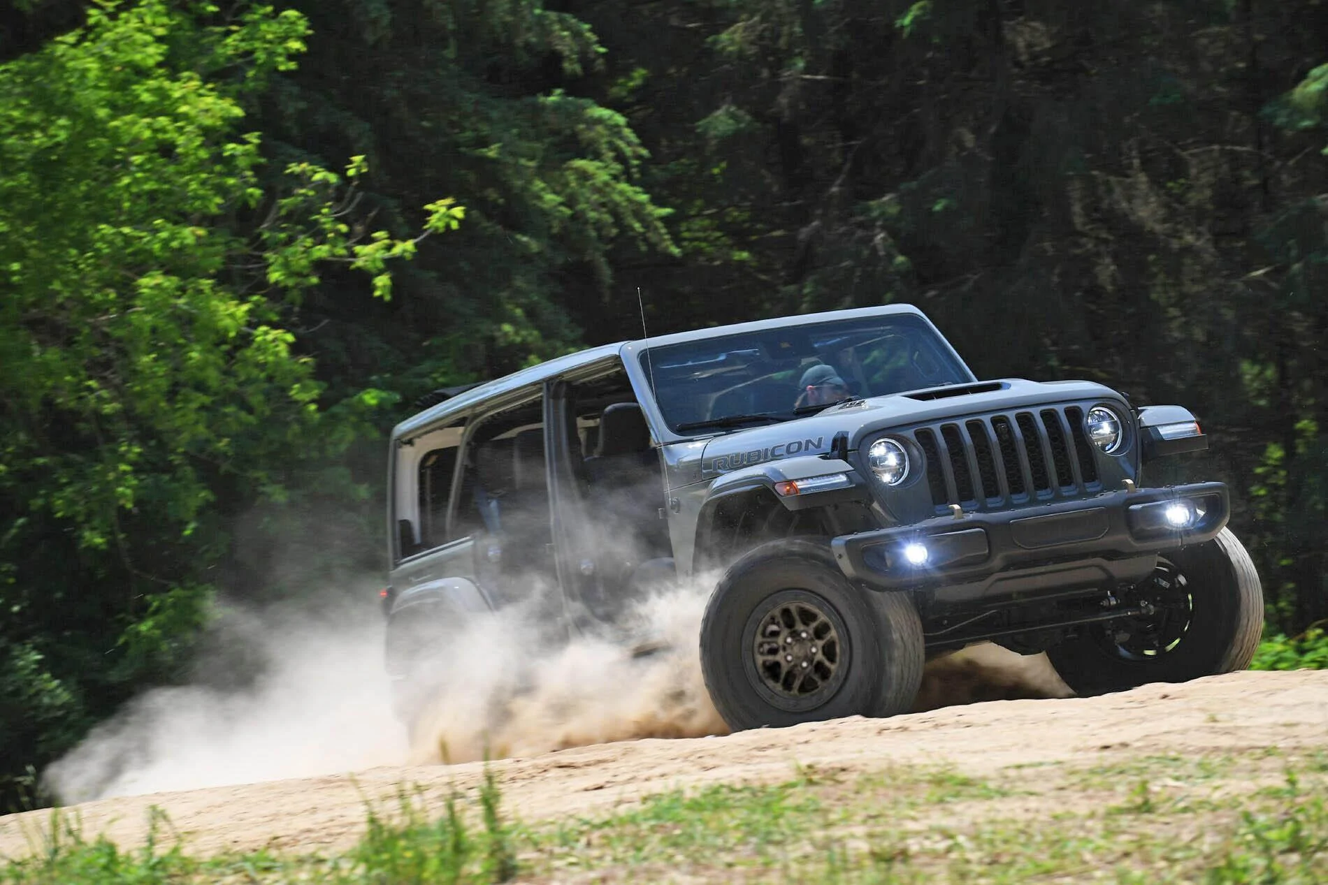 Jeep Gladiator Jeep Announces Wrangler Xtreme Recon Package jp021_615wrhqtfmnrlosfu5ilf094tbdeg3s-jpg