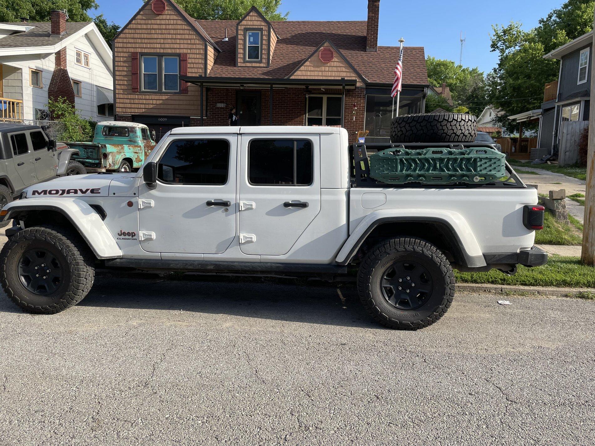 Jeep Gladiator Let me know about my build! 0CC48140-A547-43AC-BAF3-4AE9D2BB3944
